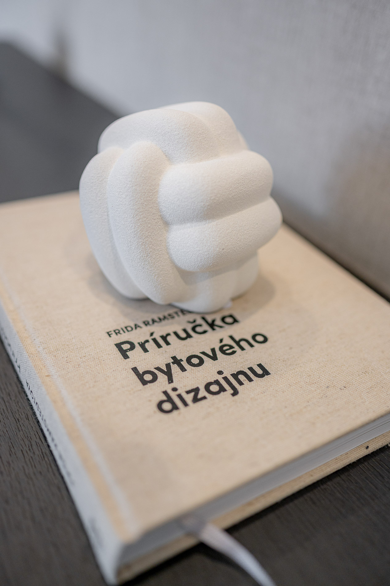 Dekorácia s knižkou 